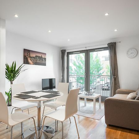 City Center Apartment Bedford Luaran gambar